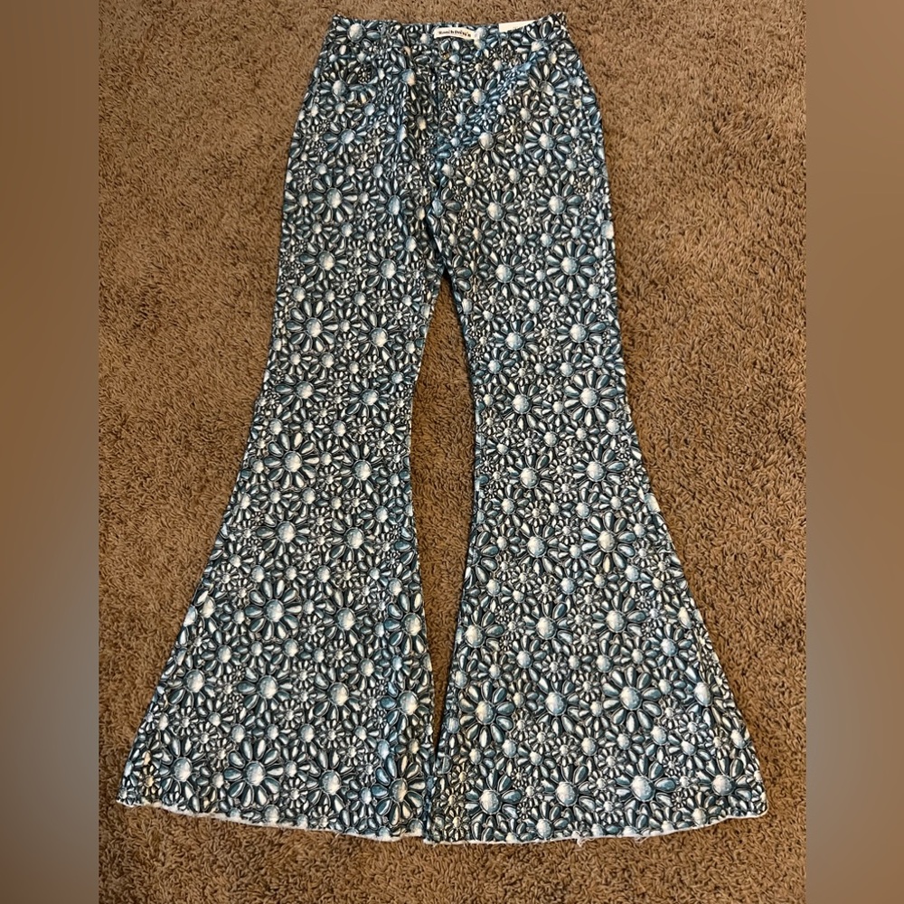 Ranch Dressn jeans Super flare, size 10, NWT! 🔥